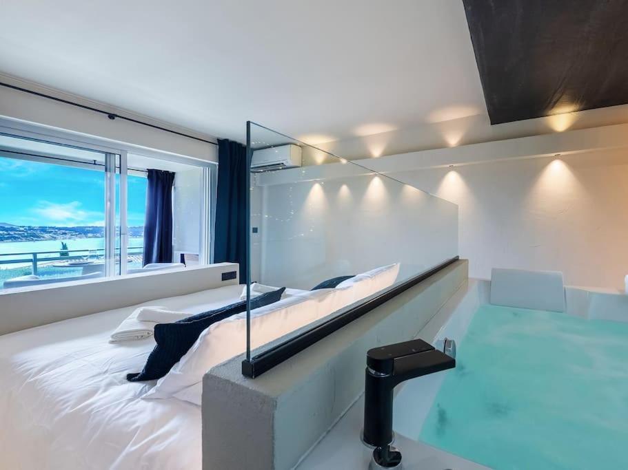 In - Balneo & Vue Bandol